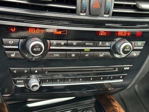 Used 2015 BMW X5 xDrive35i AWD/4WD image 25