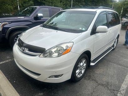 Used 2006 Toyota Sienna XLE Limited w/ XLE Limited Pkg 2