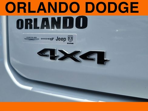 New 2026 Jeep Grand Wagoneer L Limited AWD/4WD image 8