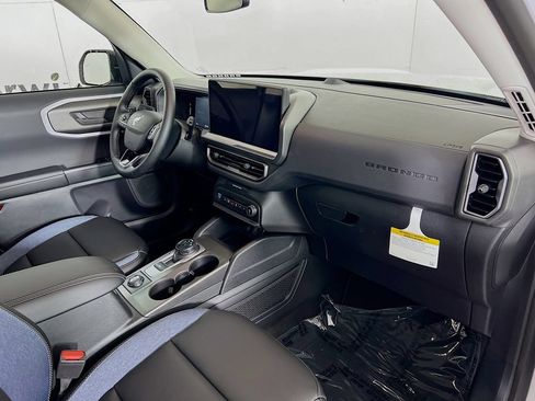 New 2026 Ford Bronco Sport Outer Banks AWD/4WD image 27