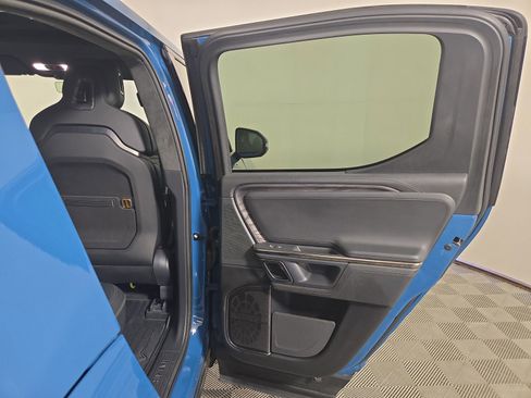 Used 2022 Rivian R1T Adventure AWD/4WD image 19