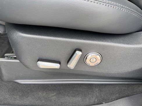 New 2025 Lincoln Navigator Reserve w/ Jet Appearance Package image 19