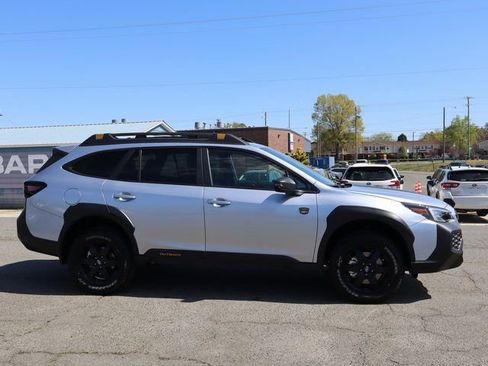 Certified 2025 Subaru Outback Wilderness w/ Wilderness Package image 6