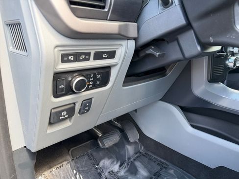 Used 2024 Ford F150 Lightning XLT AWD/4WD image 19