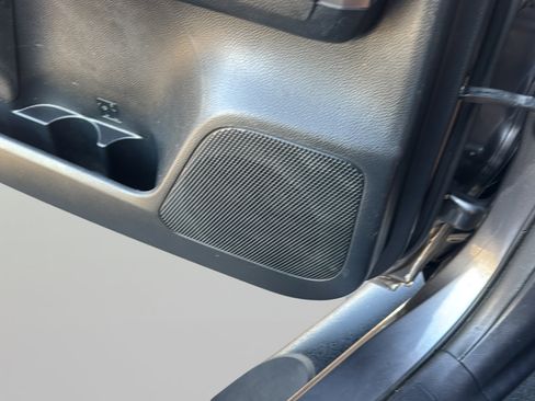 Used 2016 Toyota Tacoma SR5 w/ Towing Package RWD image 22