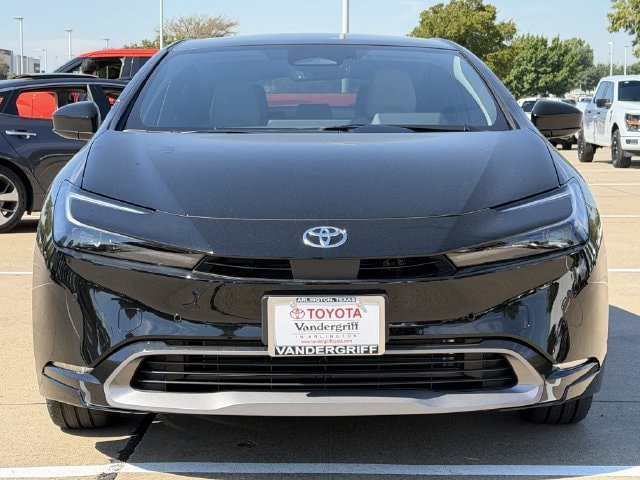 New 2027 Toyota Prius XLE FWD image 8