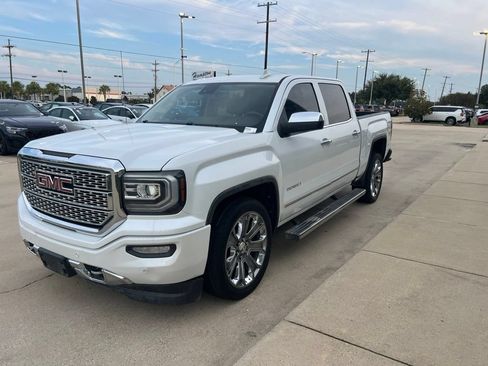 Used 2018 GMC Sierra 1500 Denali w/ Denali Ultimate Package AWD/4WD image 1