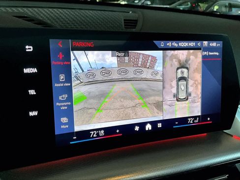 Used 2025 BMW X1 M35i w/ Premium Package image 26