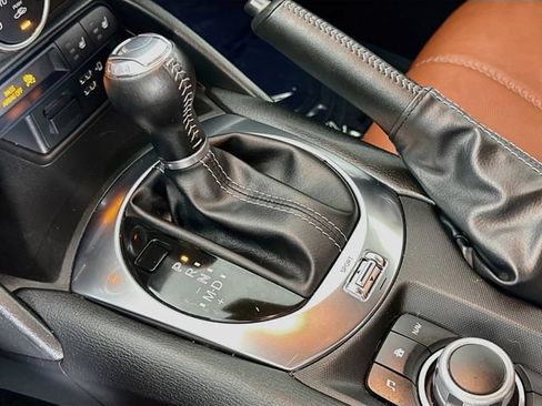 Used 2023 MAZDA MX-5 Miata Grand Touring RWD image 16