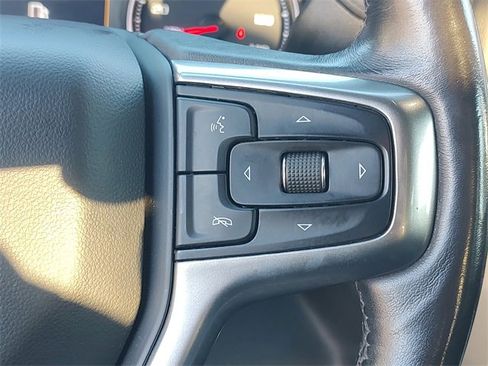 Used 2021 Chevrolet Silverado 2500 LT w/ Convenience Package image 24