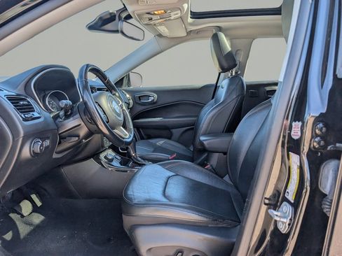 Used 2021 Jeep Compass Limited w/ Sun and Sound Group AWD/4WD image 17