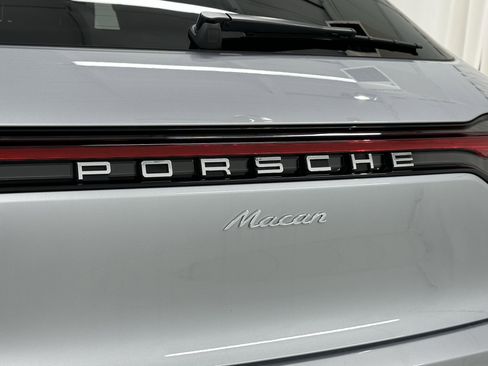 New 2025 Porsche Macan image 59