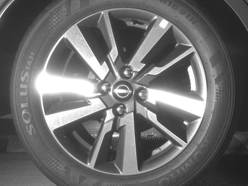 Used 2025 Nissan Versa SV image 15