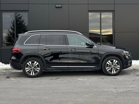 Used 2025 Mercedes-Benz GLB 250 GLB 250 image 8