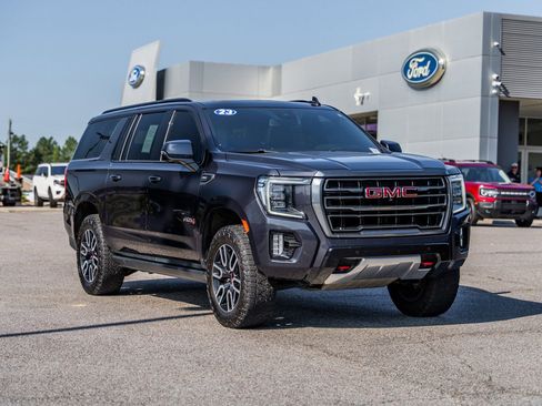Used 2023 GMC Yukon XL AT4 w/ AT4 Premium Package image 1