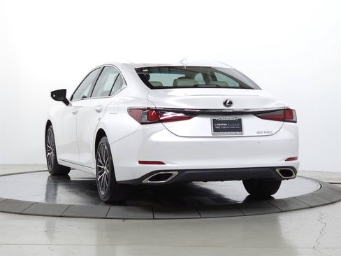 Used 2024 Lexus ES 350 w/ Premium Package FWD image 5