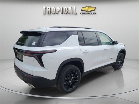 New 2026 Chevrolet Traverse LT w/ Midnight/Sport Edition image 5