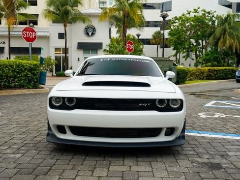 Used 2018 Dodge Challenger SRT Demon RWD image 4