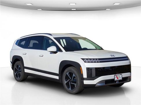 New 2026 Hyundai Ioniq 9 SE image 10