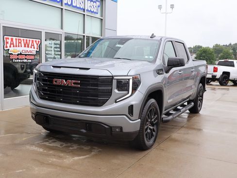 Used 2025 GMC Sierra 1500 Elevation w/ Preferred Package AWD/4WD image 6