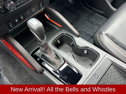 Used 2025 Nissan Frontier PRO-4X w/ Pro Premium Package image 25