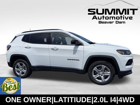 Used 2024 Jeep Compass Latitude AWD/4WD image 1