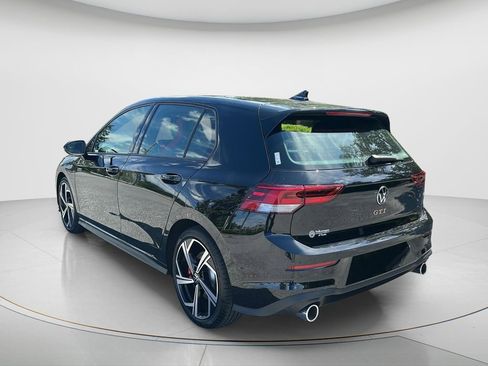 New 2026 Volkswagen GTI SE image 3