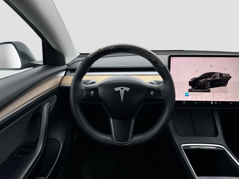 Used 2023 Tesla Model 3 Standard Range RWD image 14