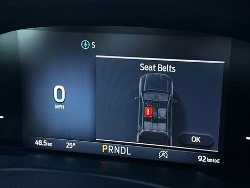 New 2025 Ford Maverick XLT w/ XLT Luxury Package image 38