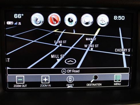 Used 2018 Chevrolet Tahoe LT w/ LT Signature Package image 4