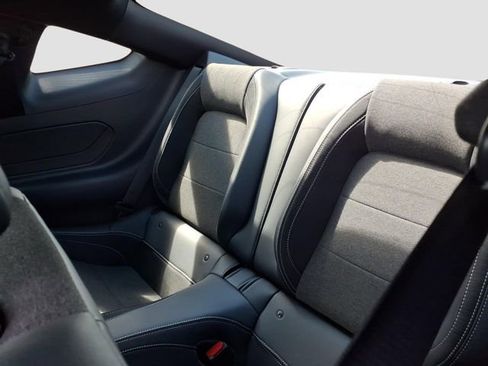 Used 2024 Ford Mustang Coupe image 8