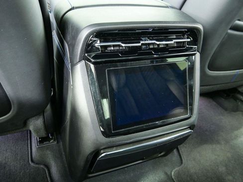 Used 2025 Cadillac Escalade IQ Sport 1 w/ Smart Trailering package AWD/4WD image 19
