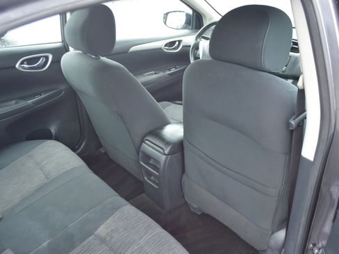 Used 2015 Nissan Sentra SV image 23