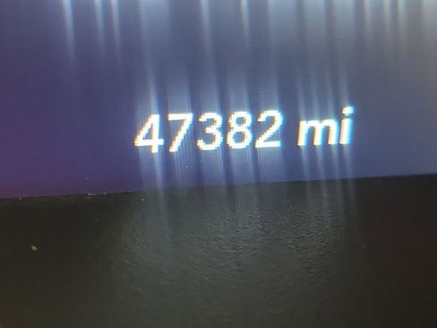 Used 2021 Dodge Challenger R/T w/ T/A Package image 10