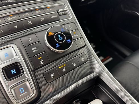 Used 2023 Hyundai Santa Fe Limited image 20