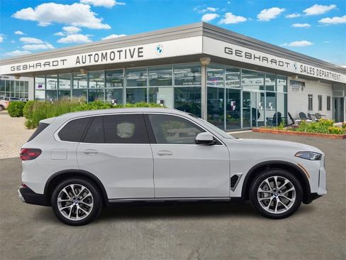 Certified 2025 BMW X5 xDrive50e w/ Parking Assistance Package image 4