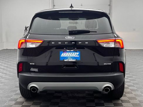 Used 2022 Ford Escape SE w/ Convenience Package AWD/4WD image 8