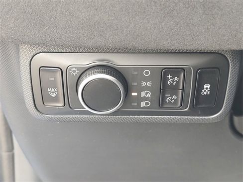 Used 2023 Ford Mustang Mach-E GT image 27