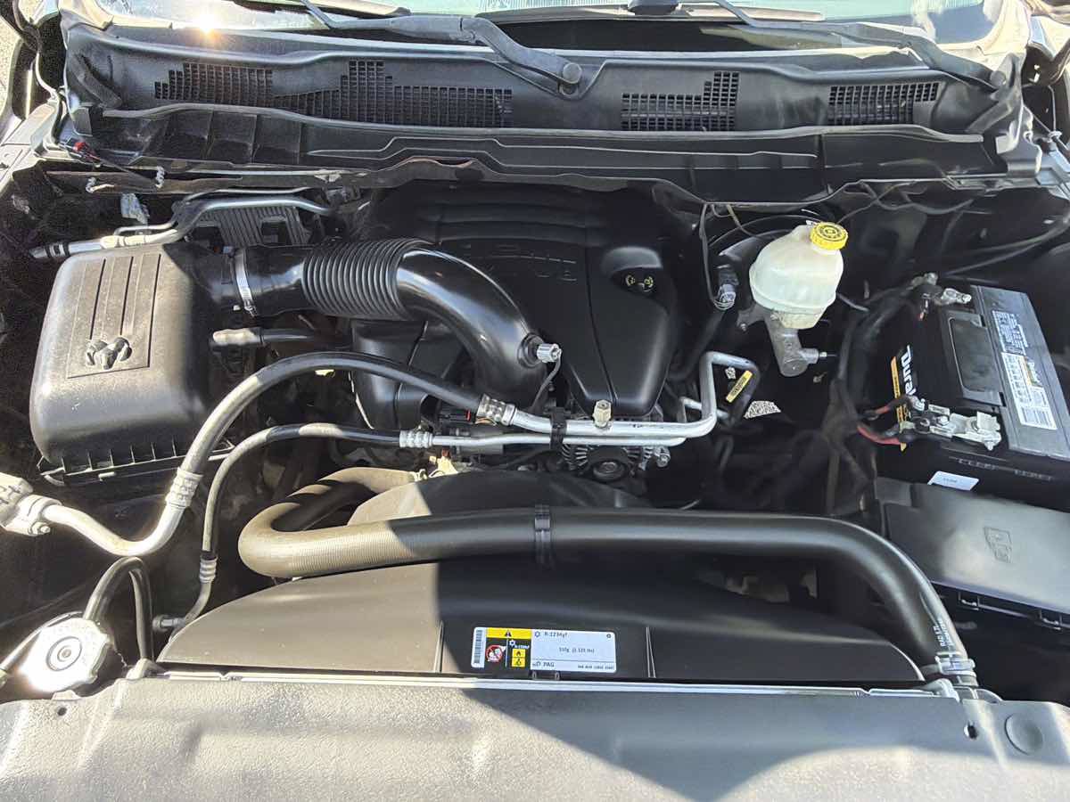 Used 2016 RAM 1500 Laramie w/ Convenience Group AWD/4WD image 27