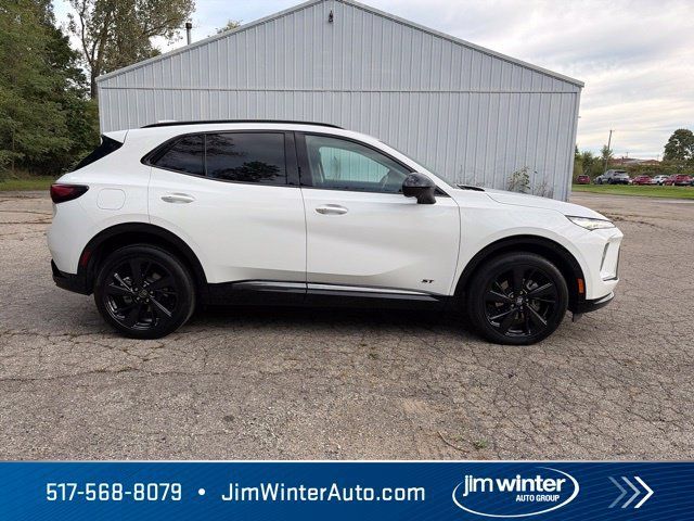 Used 2024 Buick Envision Sport Touring AWD/4WD image 7
