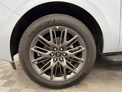 New 2026 Ford Expedition Platinum AWD/4WD image 13