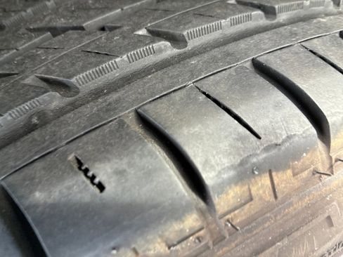 Used 2018 Ford Explorer XLT image 27