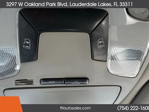 Used 2012 Toyota Sienna LE FWD image 35