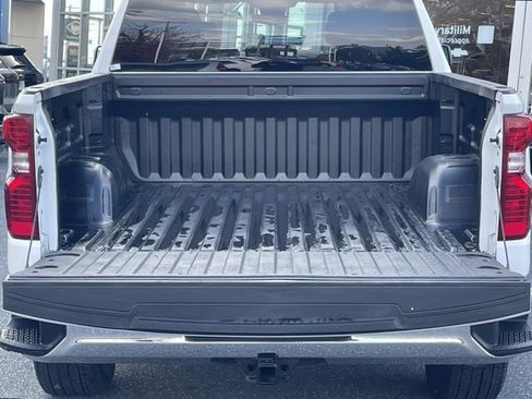 Certified 2022 Chevrolet Silverado 1500 LT image 22