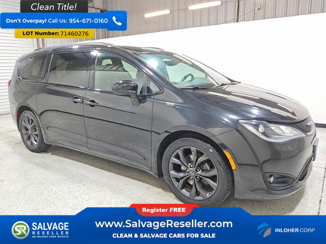 Used 2018 Chrysler Pacifica Touring-L Plus FWD image 5