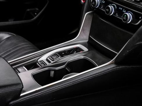 Used 2018 Honda Accord EX-L image 30