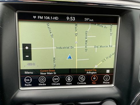 Used 2018 Jeep Grand Cherokee Altitude image 19