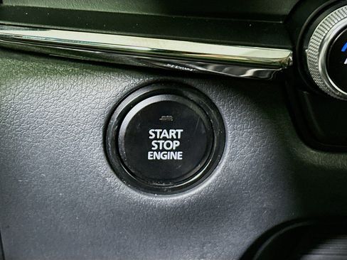 Used 2025 MAZDA CX-30 AWD 2.5 S w/ Preferred Package image 19