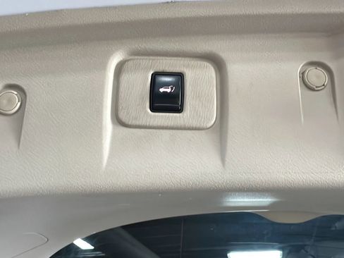 Used 2015 Nissan Murano Platinum w/ Platinum Technology Package image 14