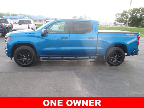 Used 2023 Chevrolet Silverado 1500 Custom w/ LPO, Dark Essentials Package AWD/4WD image 11